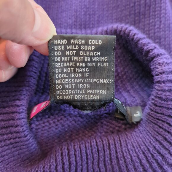 Vintage IB Diffusion Sport Christmas Purple Sweater L Santa Claus Beaded 90s - Picture 11 of 16